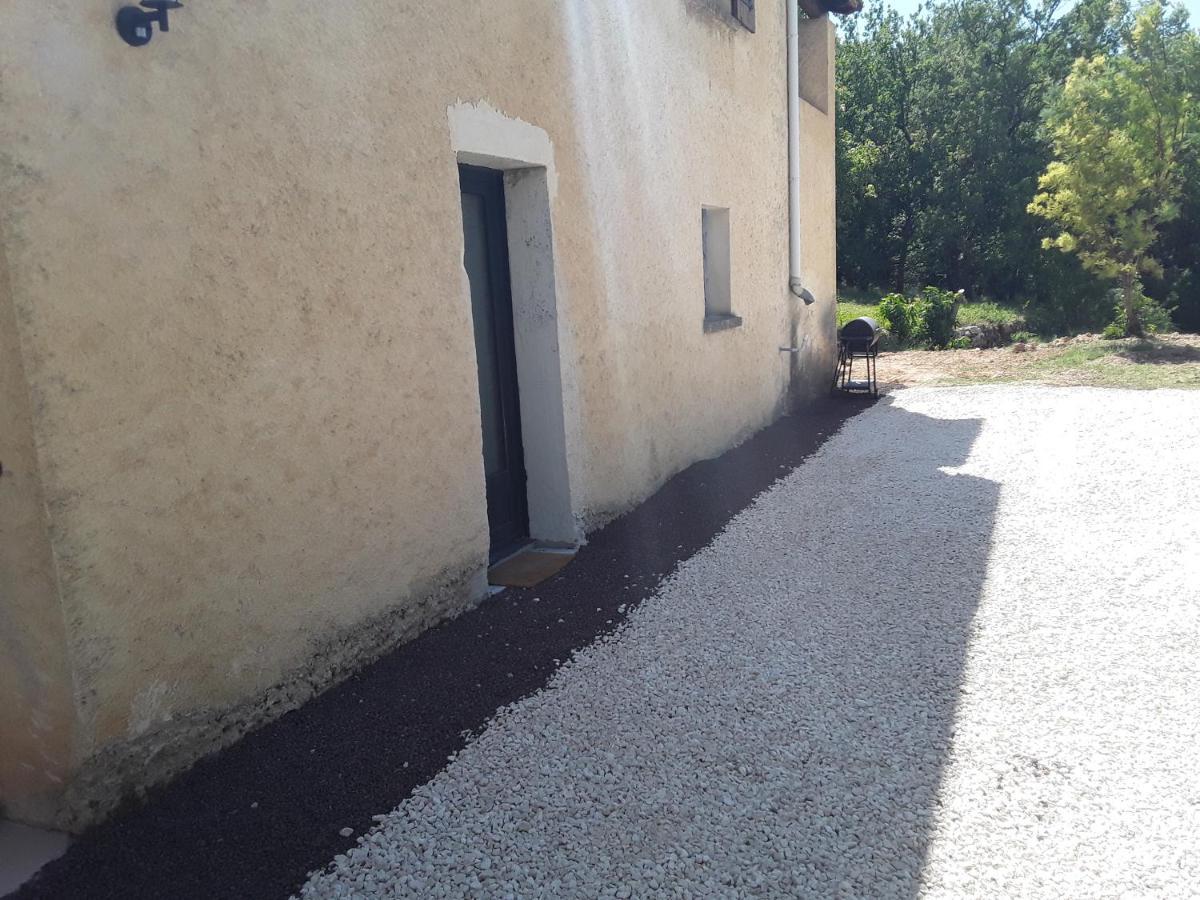 Gite Nature Et Calme Du Travers Valaurie Exterior foto